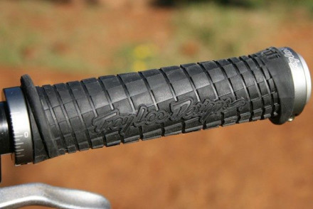 Грипсы ODI Troy Lee Designs Signature MTB Lock-On Bonus Pack
