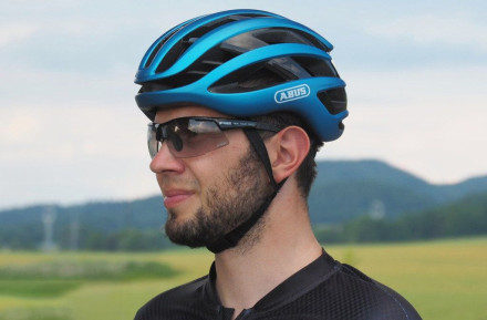 Велошолом спортивний ABUS AIRBREAKER Steel Blue