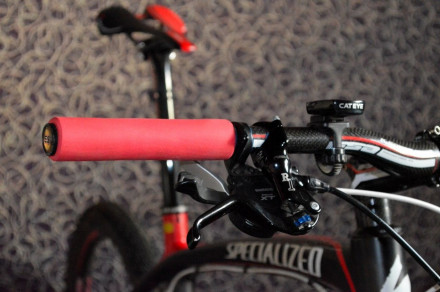 Грипсы ESI Racer&#039;s Edge Red, красные