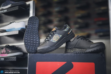 Кроссовки Five Ten IMPACT PRO BLACK/CAMO