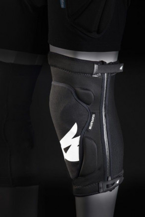 Защита колена Bluegrass Solid D3O knee (D3O TBC)